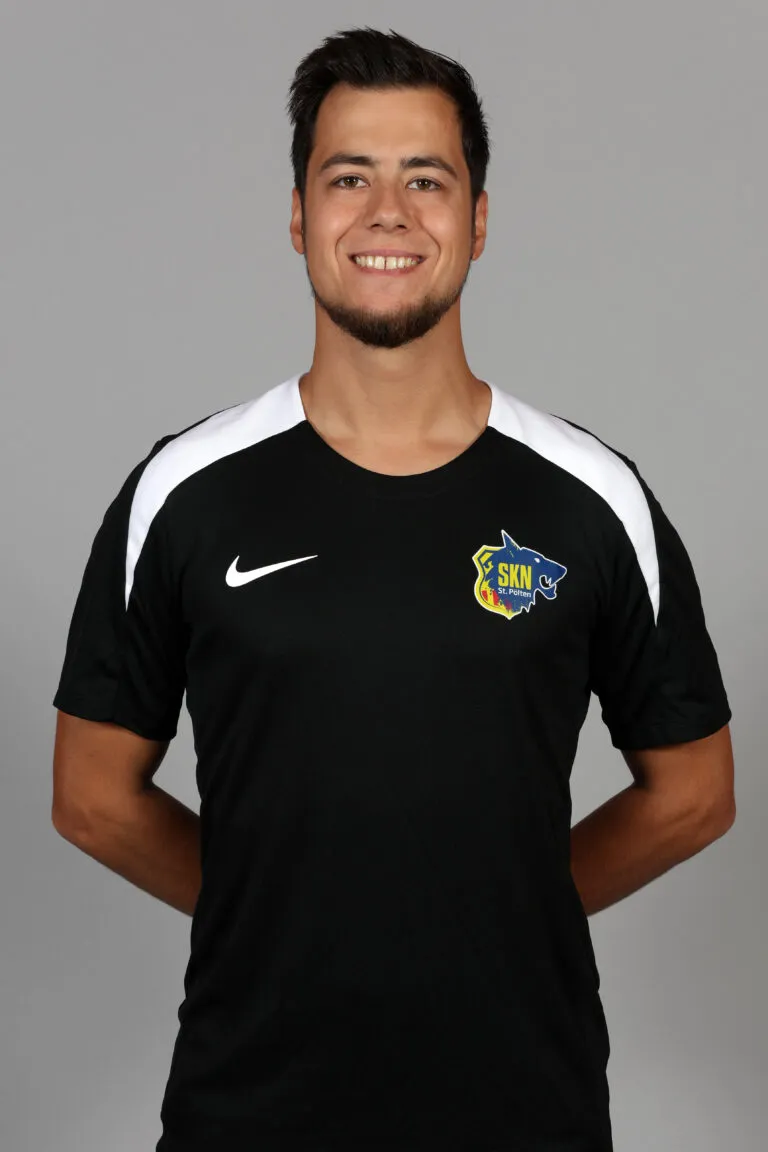 SOCCER FBL, St.Poelten, team photo shoot