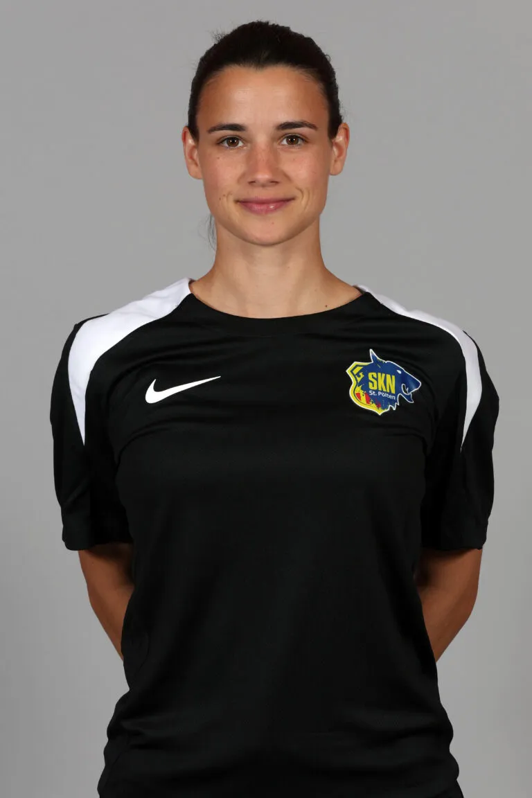 SOCCER FBL, St.Poelten, team photo shoot