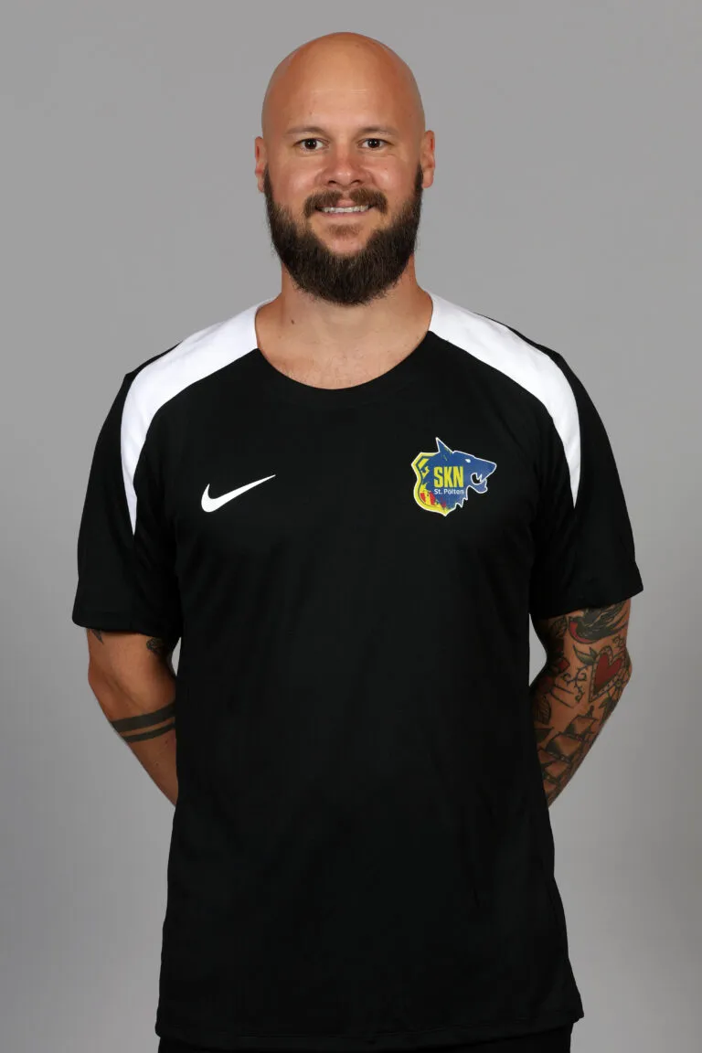 SOCCER FBL, St.Poelten, team photo shoot