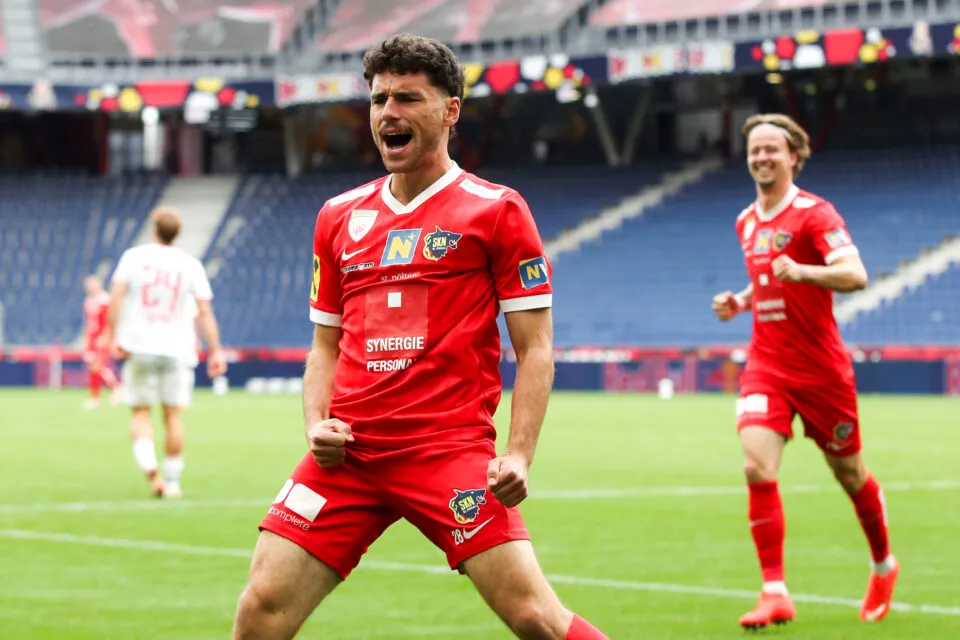 SOCCER 2. Liga, Liefering vs St.Poelten