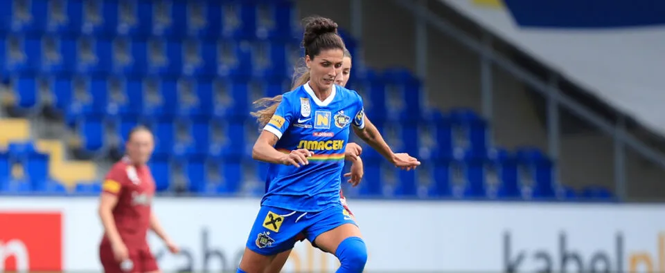 Leonarda Balog gegen Red Bull Salzburg (Bild: Tom Seiss)