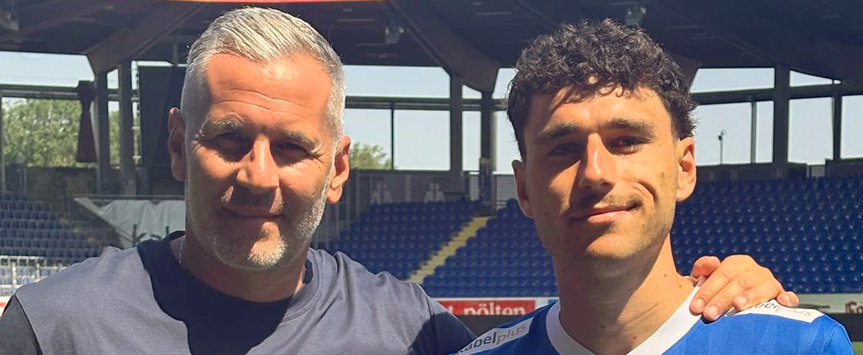 Coach Cem Sekerlioglu und SKN-Neuzugang Luis Hartwig